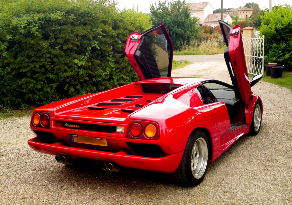 ALAUZY AUTOS VOITURE COLLECTION TOULOUSE SPORT PRESTIGE LAMBORGHINI