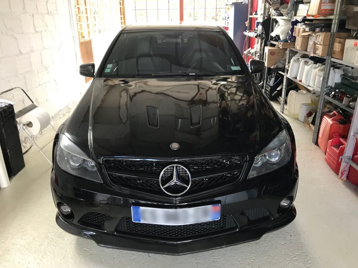 ALAUZY EVO Mercedes C63 AMG Pack carbone logo AMG