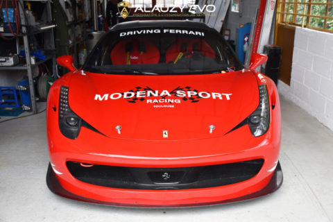 Ferrari 458 Challenge customisée pour Modena Sport Racing Toulouse